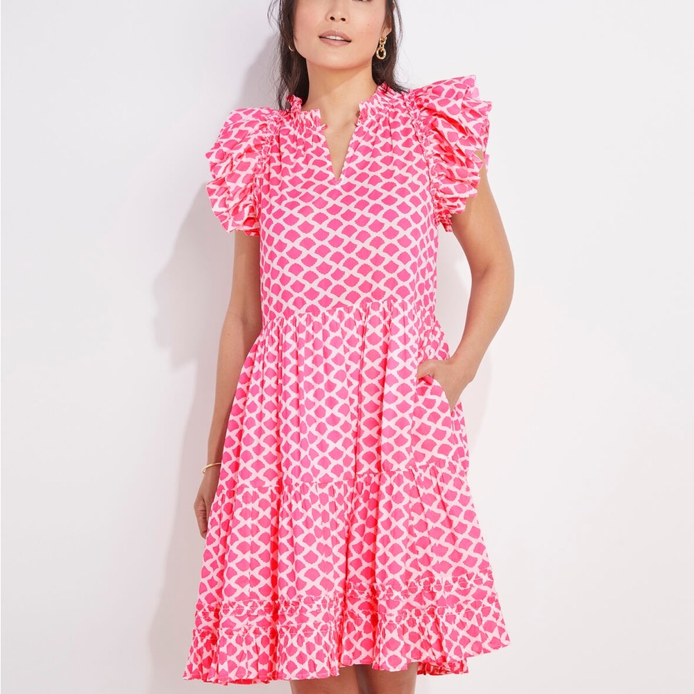 Block shell tiered ruffled dress from vineyard Vines. Brand new with tags
